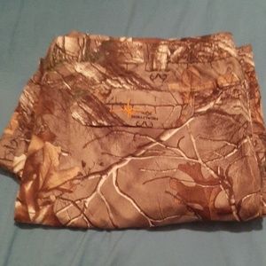 Habit_realtree camo pants